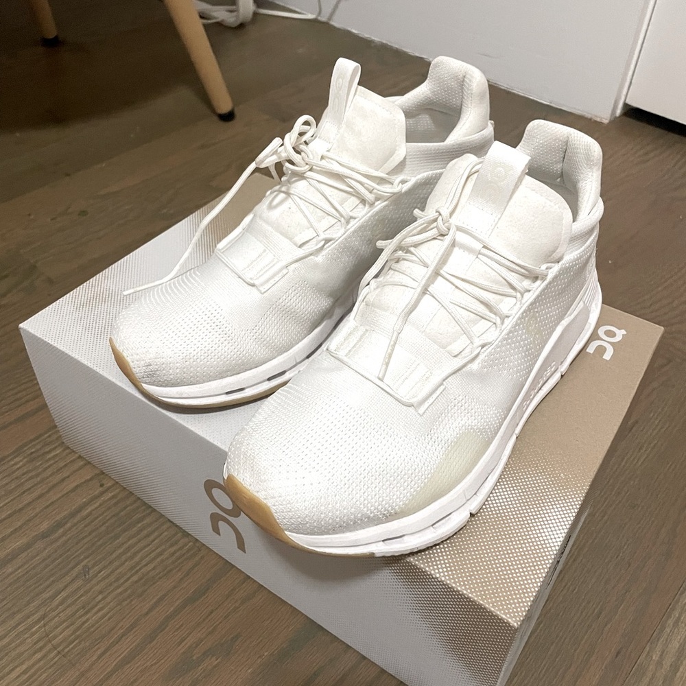 ON RUNNING CLOUDNOVA ALL WHITE RUNNING SHOES